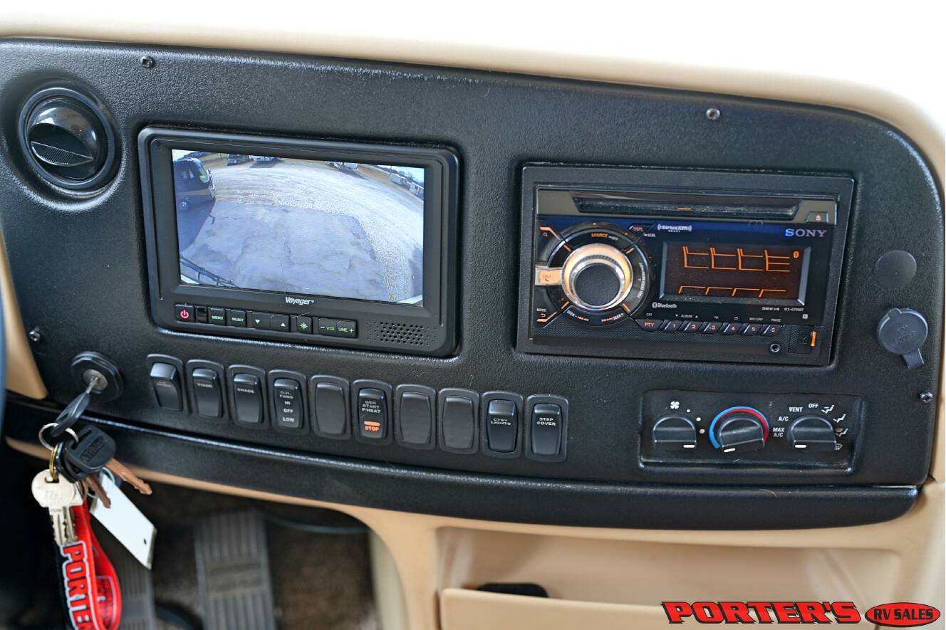A photo of this 2015 Newmar VENTANA LE 3849