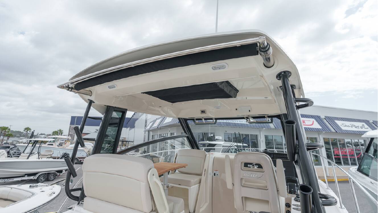 A photo of this 2026 Boston Whaler 325 Conquest