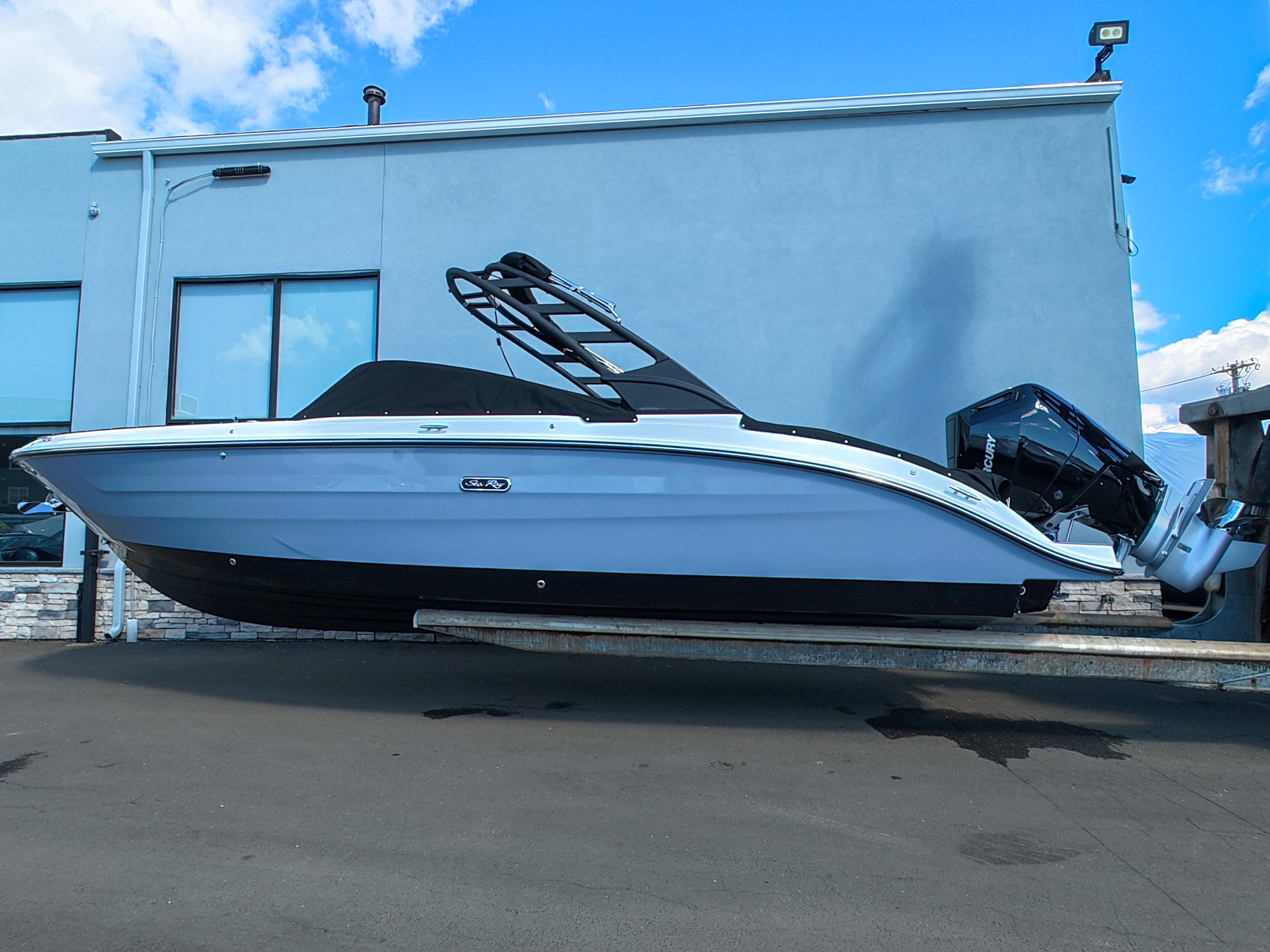 2026 Sea Ray SDX 270 Outboard 290 OUTBOARD in norwalk CT