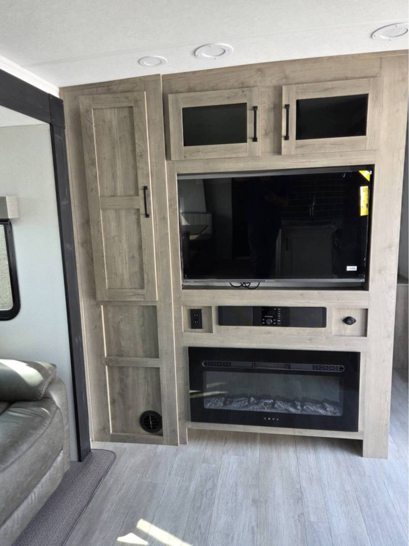 A photo of this 2026 Forest River Solaire 3200TSBH