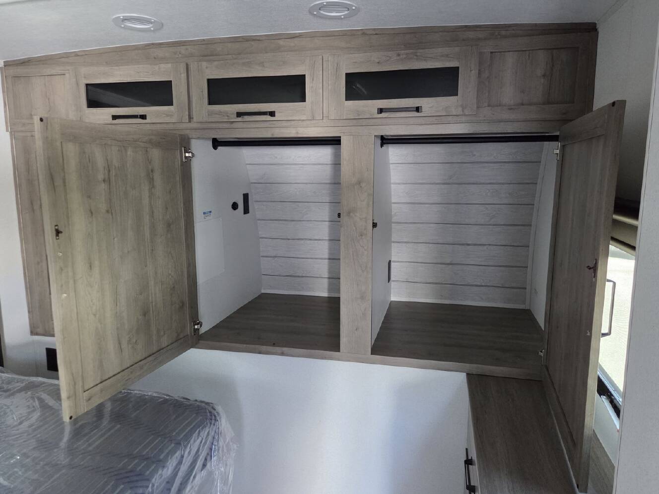 A photo of this 2026 Forest River Solaire 3200TSBH