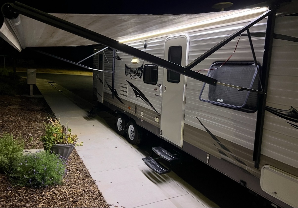2015 Forest River Wildwood X-Lite 262BHXL in roseville CA