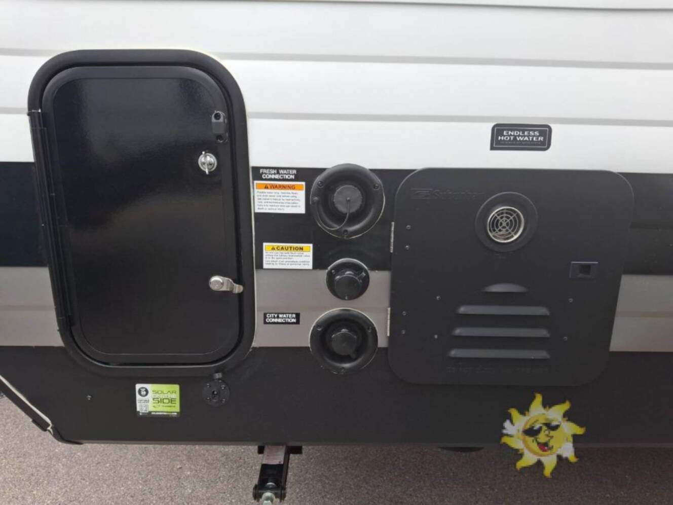 A photo of this 2026 Keystone Rv Hideout 230BH