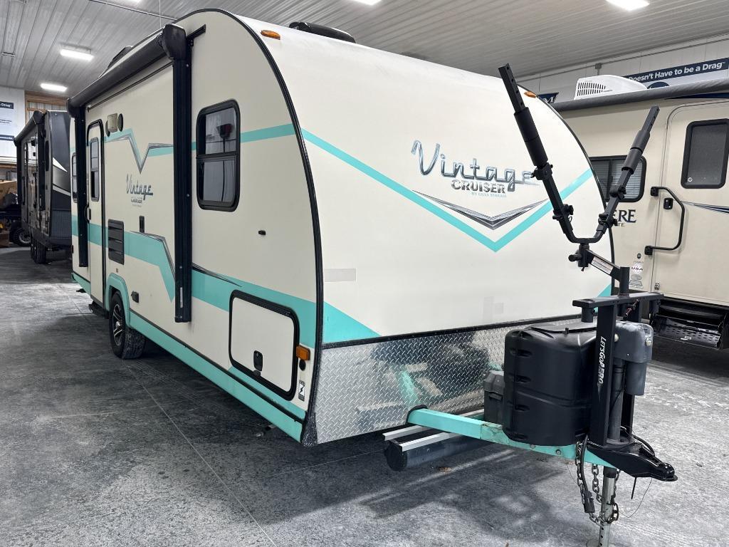 2016 Gulf Stream Rv Vintage Cruiser 19ERD in kokomo IN