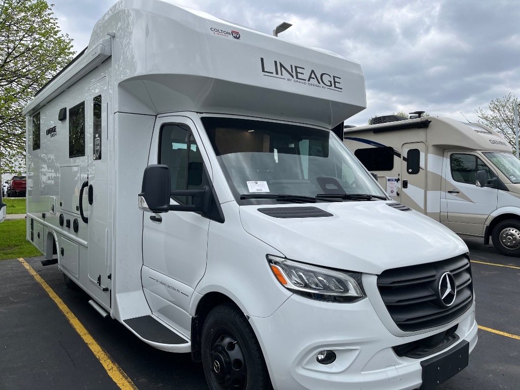 2026 Grand Design Lineage Series M 25FW in orchard park NY
