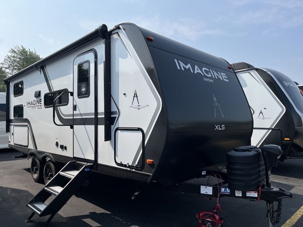 2026 Grand Design Imagine XLS 21MBE in orchard park NY