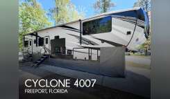2019 Heartland Cyclone 4007 Fifth Wheel Toy Hauler RV