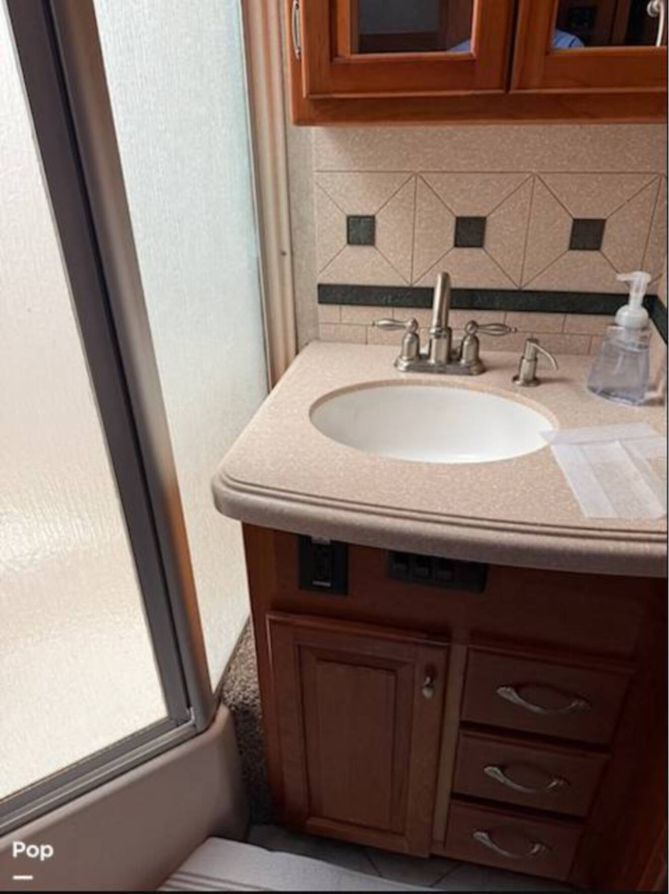 A photo of this 2007 Tiffin Allegro Bus 40QSP