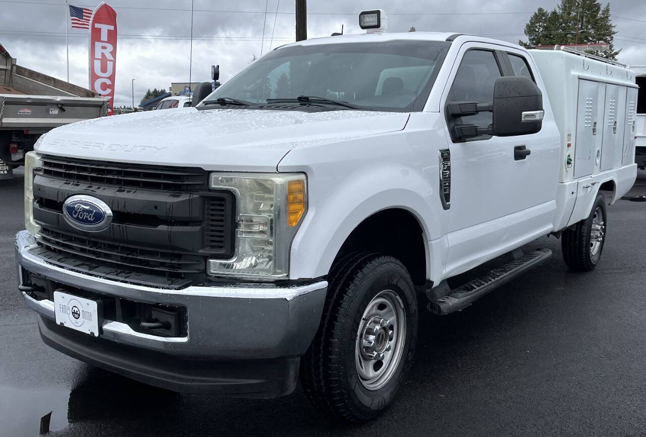 2017 FORD F350 in Hayden, ID