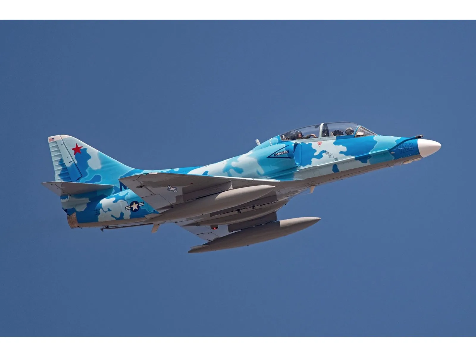 1992 Mcdonnell Douglas TA4J SKYHAWK in CA