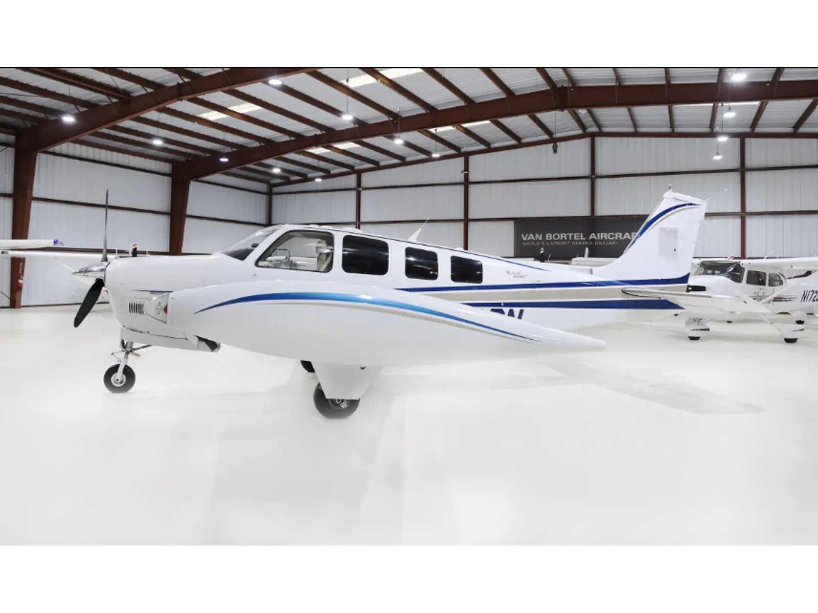 2006 Beechcraft G36 BONANZA in Arlington, TX