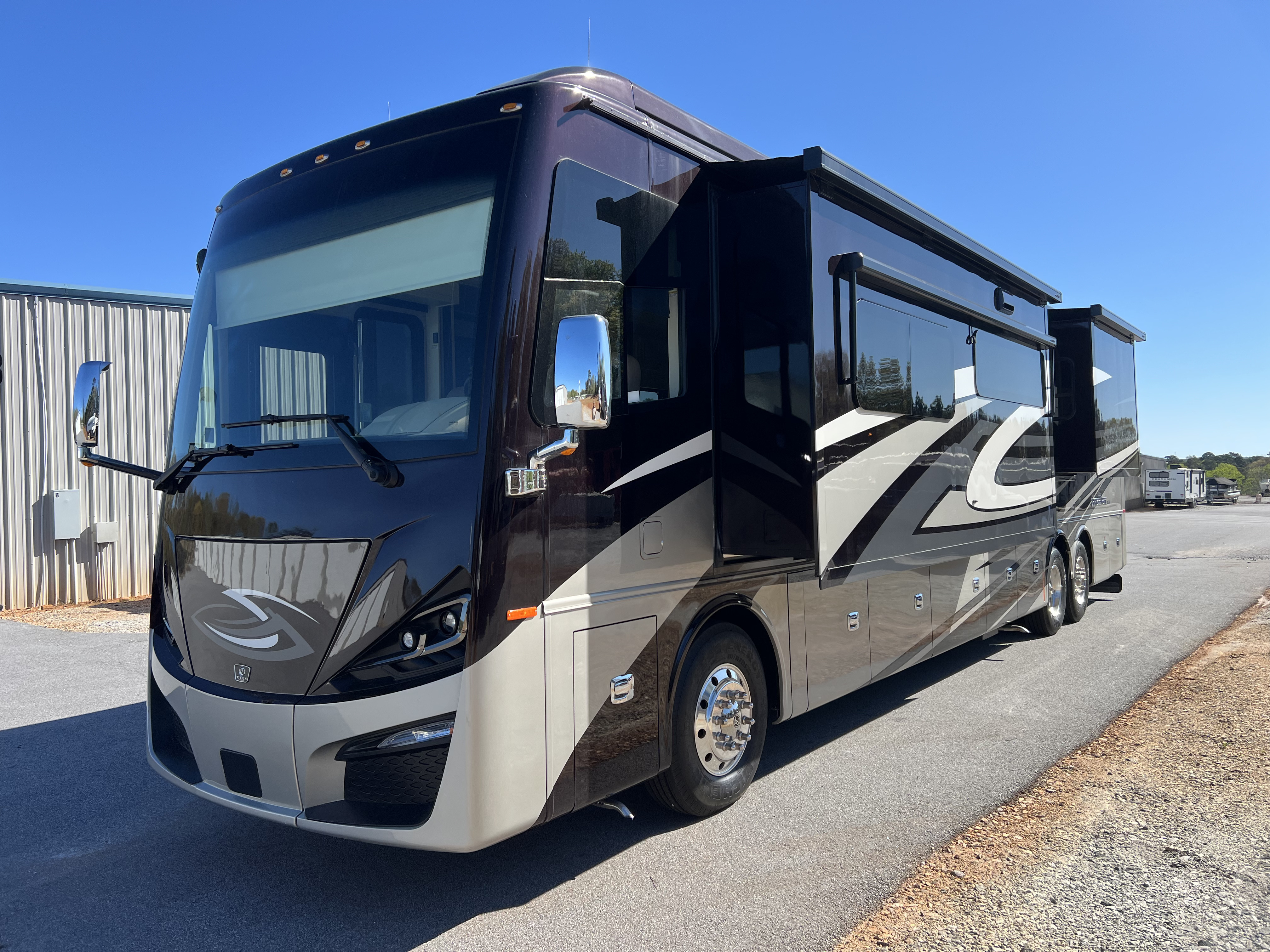 Used 2023 Tiffin Motorhomes Phaeton 44 Oh in Townville, SC
