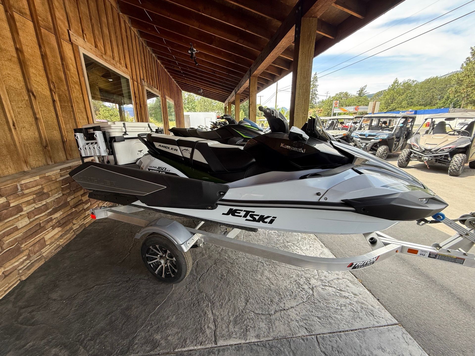 2025 Kawasaki Jet Ski® Ultra® 160LX-S Angler LX-S ANGLER in Hood River, OR
