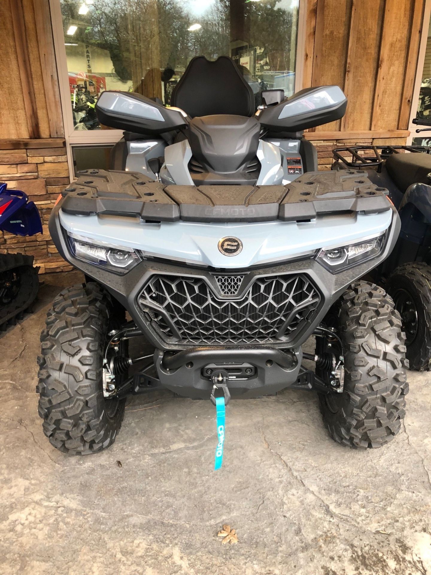 2025 CFMOTO CForce 800 Touring in hood river OR