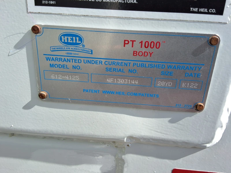 2020 INTERNATIONAL HV607