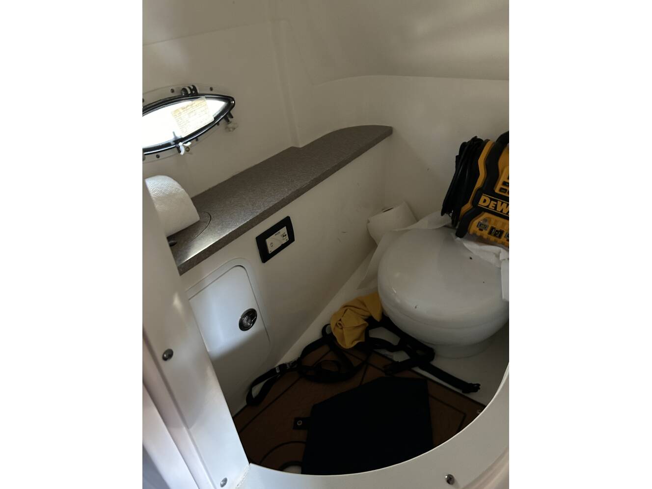 A photo of this 2022 Hurricane SUNDECK 2486 OB