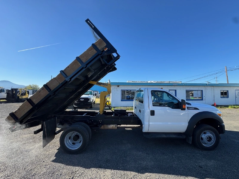 2015 FORD F550