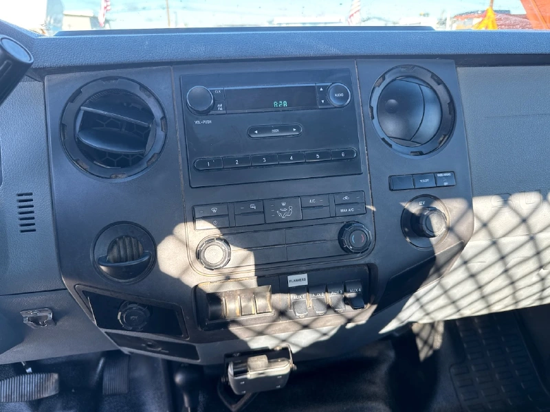 2015 FORD F550