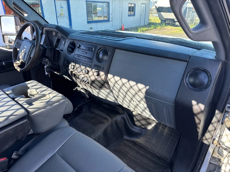 2015 FORD F550