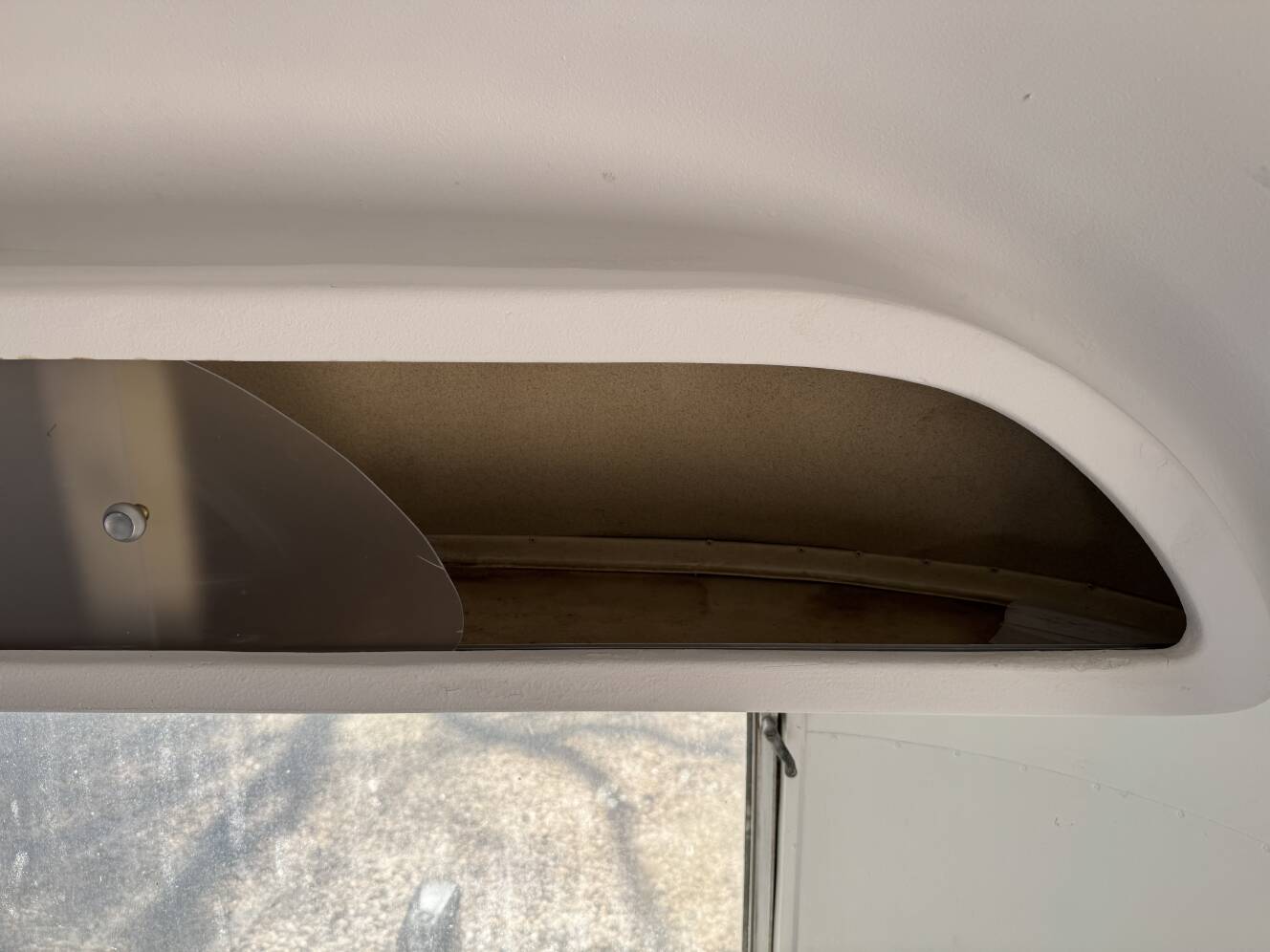A photo of this 1963 Airstream SAFARI 22