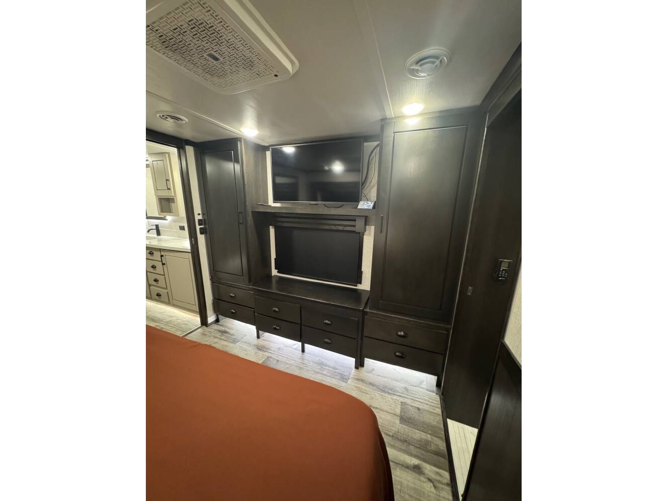 A photo of this 2022 Redwood Other