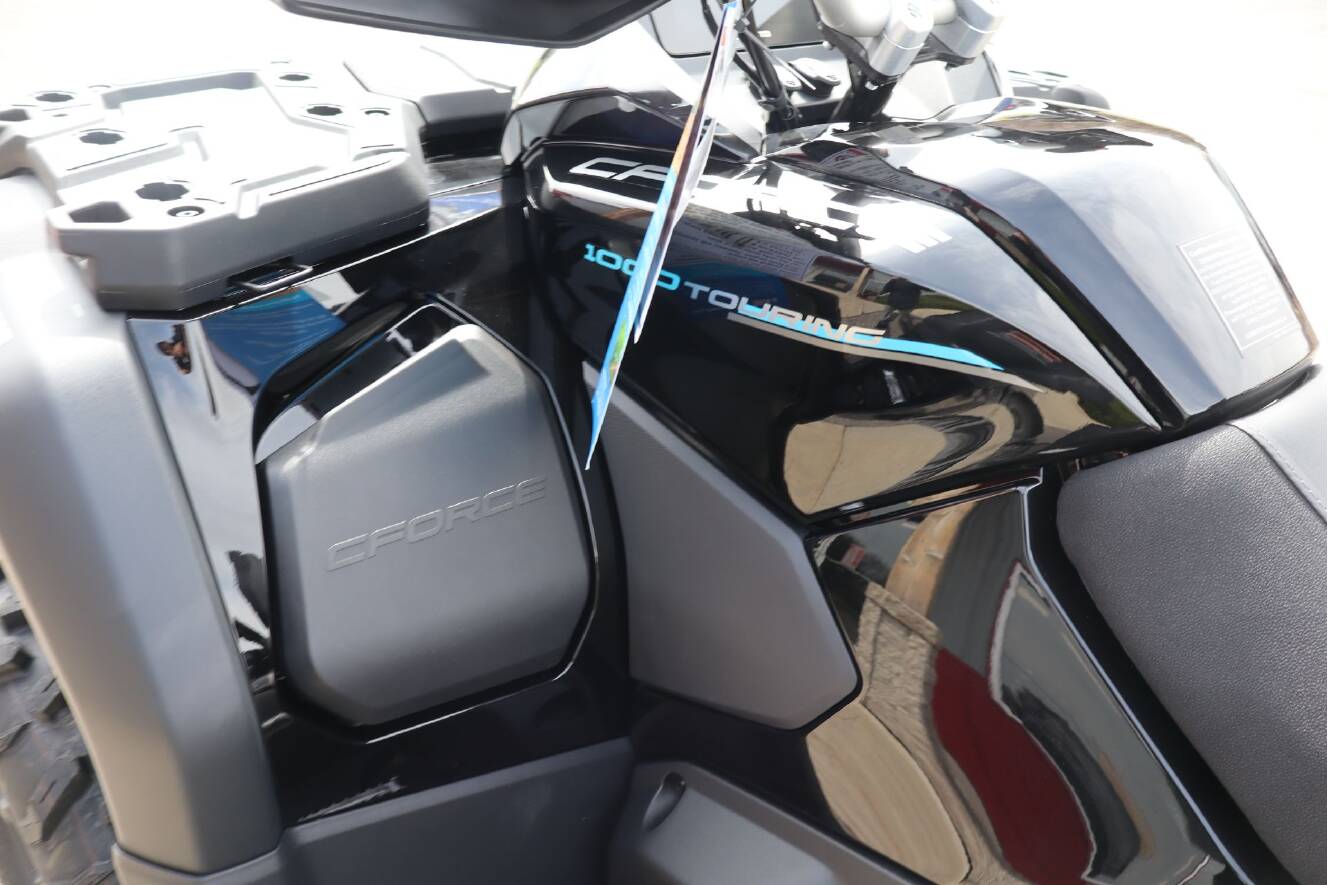 A photo of this 2026 CFMOTO CForce 1000 Touring