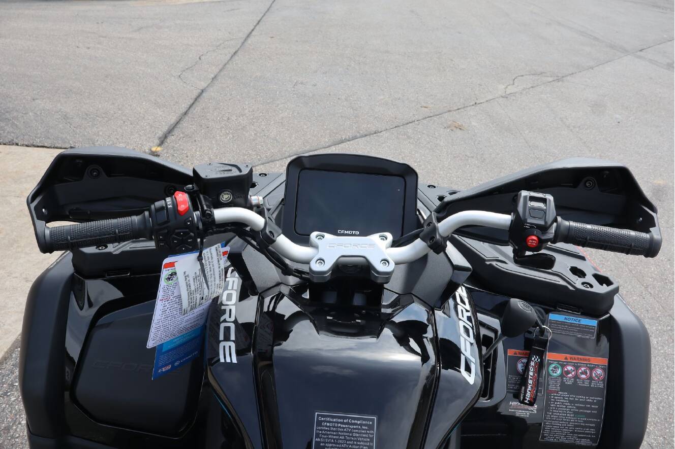 A photo of this 2026 CFMOTO CForce 1000 Touring