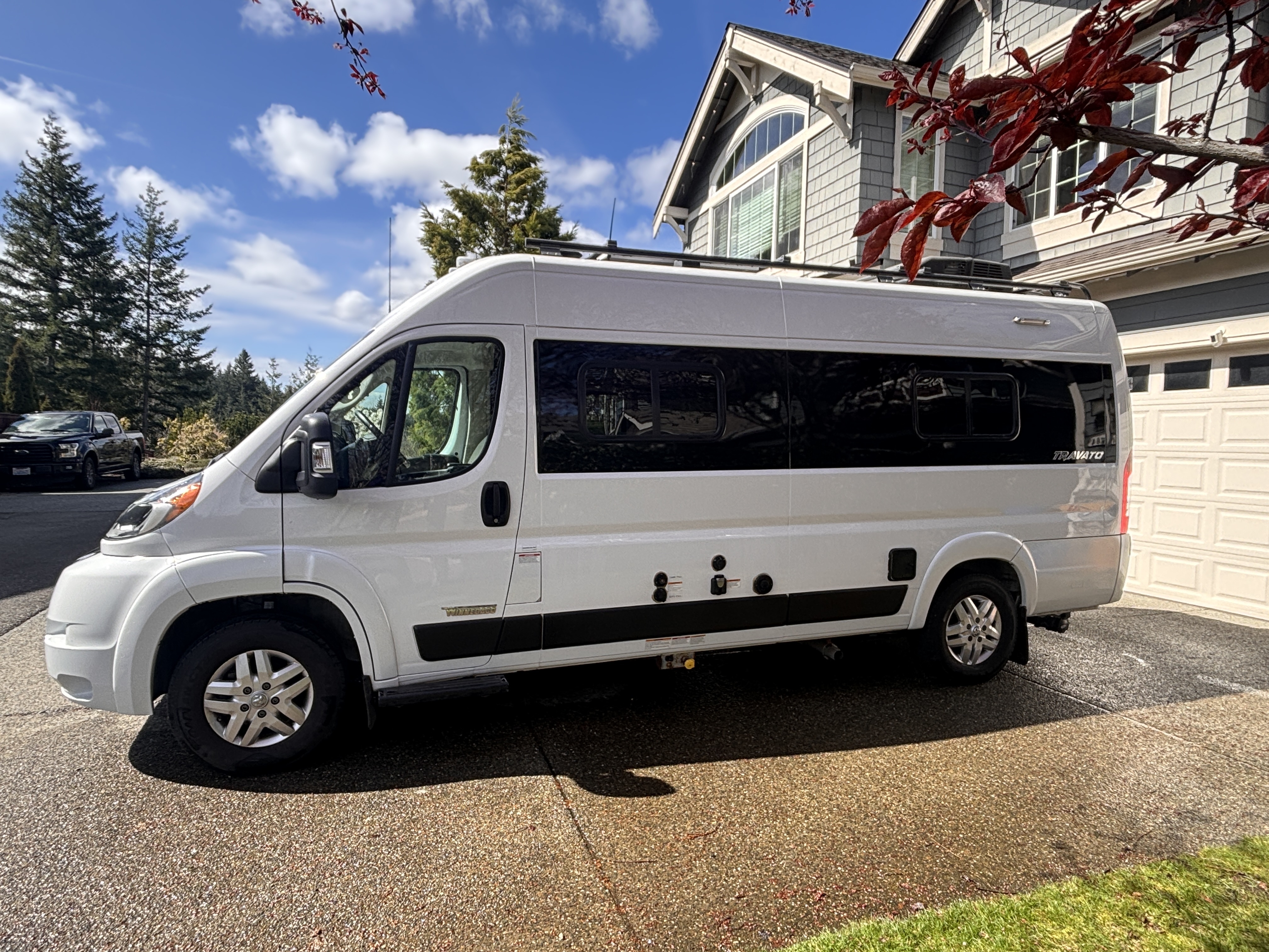 2021 Winnebago TRAVATO 59GL RV