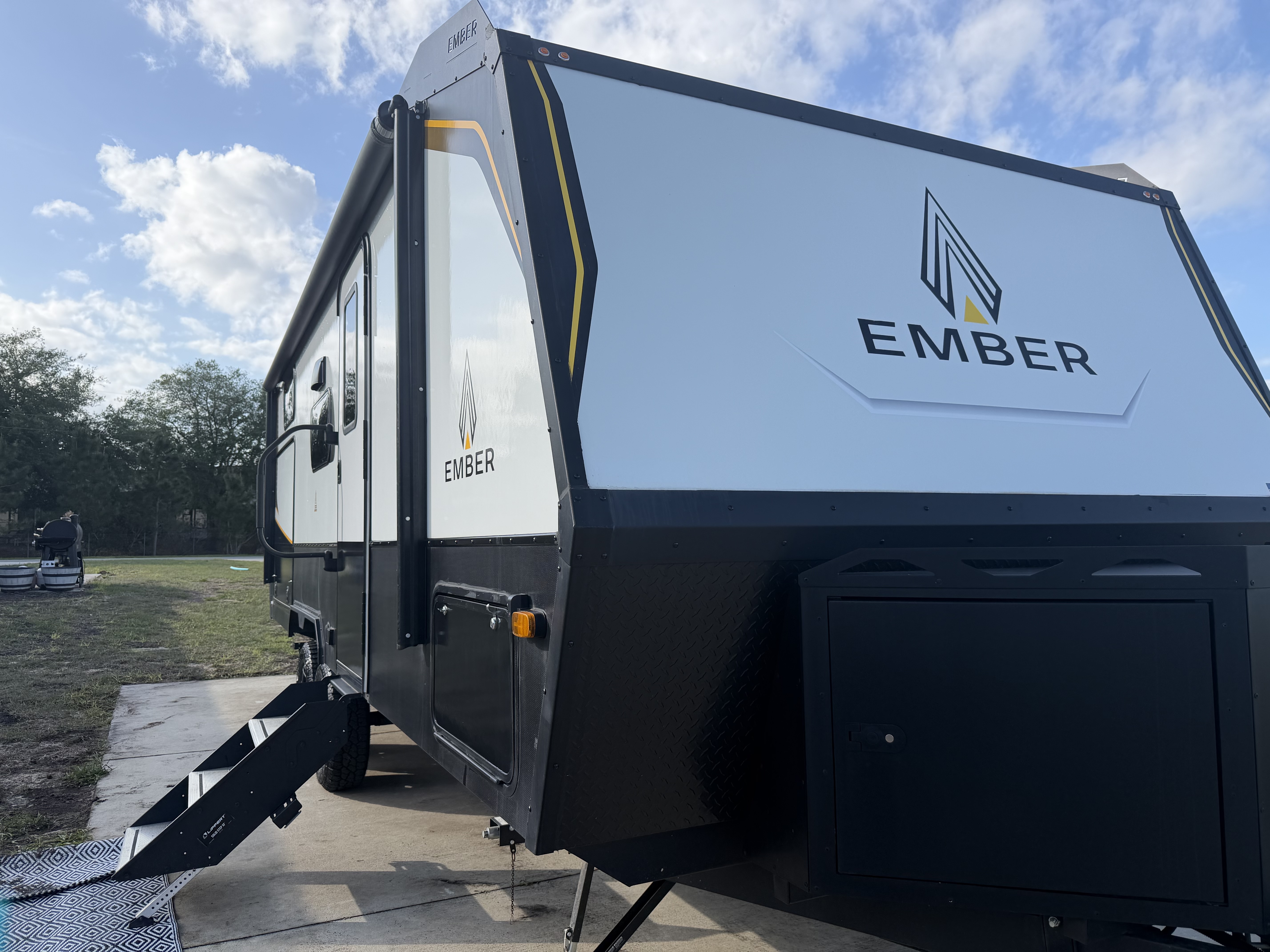 2023 Ember Rv OVERLAND SERIES 221MSL RV