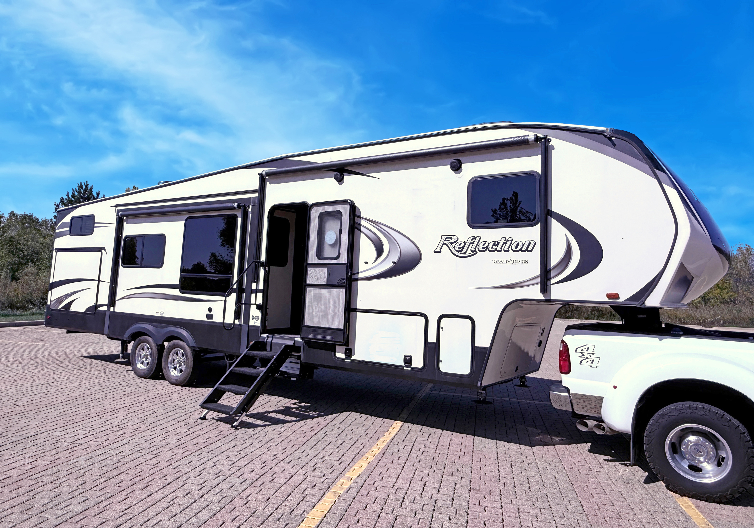 2019 Grand Design REFLECTION 311BHS RV