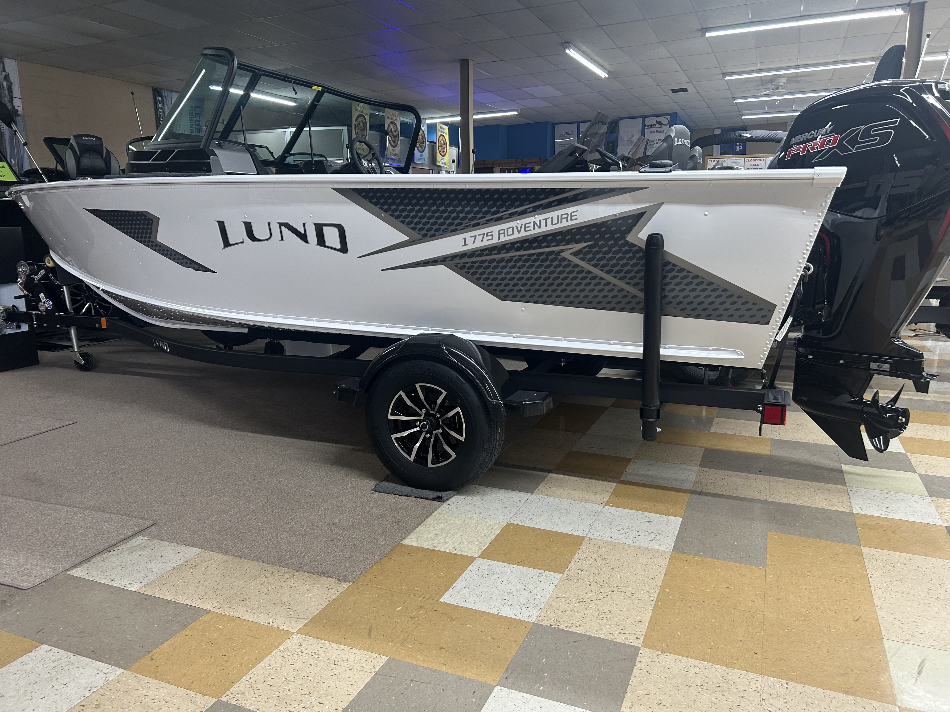 2026 Lund Adventure 1775 Sport in la porte IN