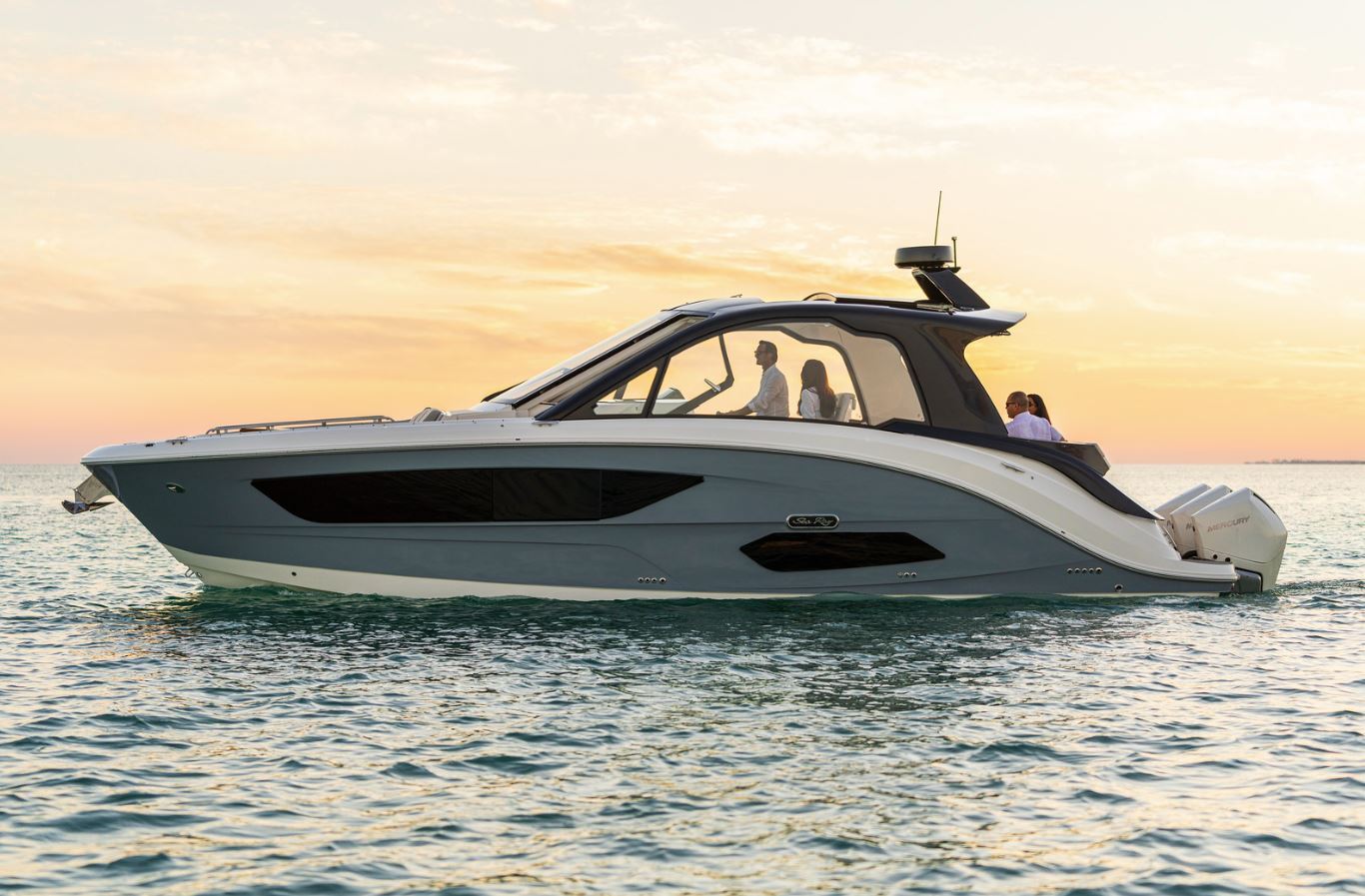 2026 Sea Ray Sundancer 370 Outboard 390 in michigan city IN