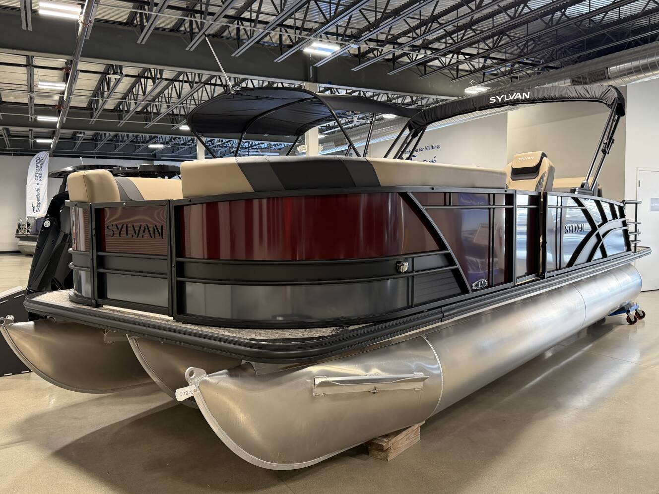 A photo of this 2026 Sylvan L-3 ULZ