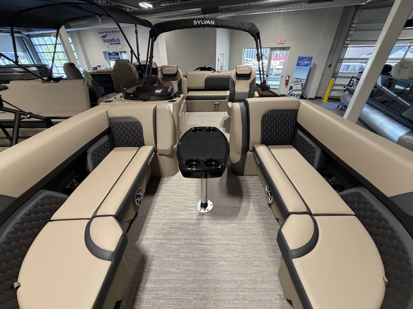 A photo of this 2026 Sylvan L-3 ULZ