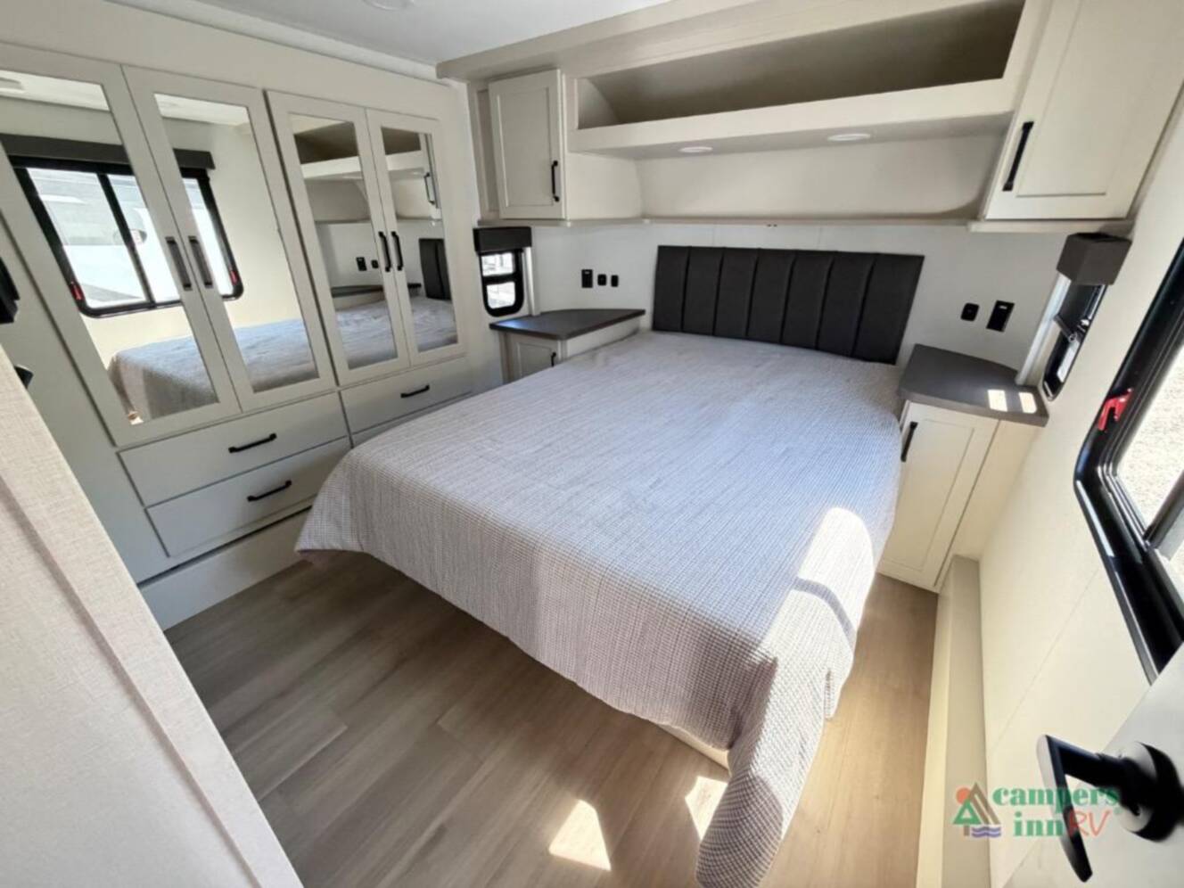 A photo of this 2026 Grand Design Momentum G-Class 320G