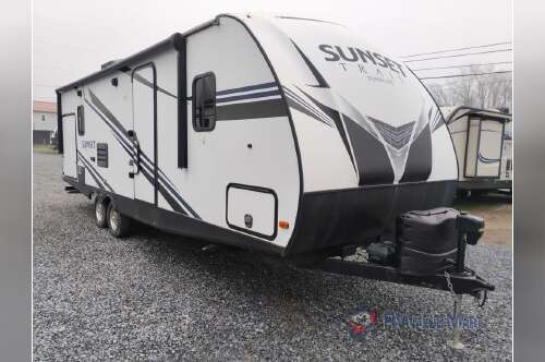 2019 Crossroads Rv Sunset Trail Super Lite2 SS253RB in manheim PA