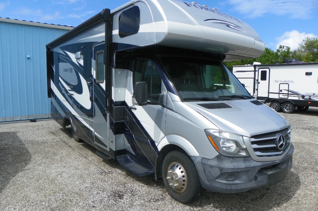 2017 Forest River Rv Forester MBS 2401R RV