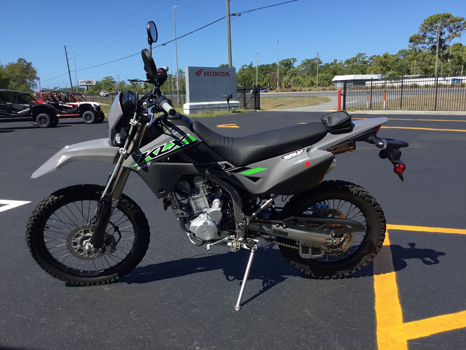 Gray Standard Motorcycles For Sale Near Daytona Beach, Florida