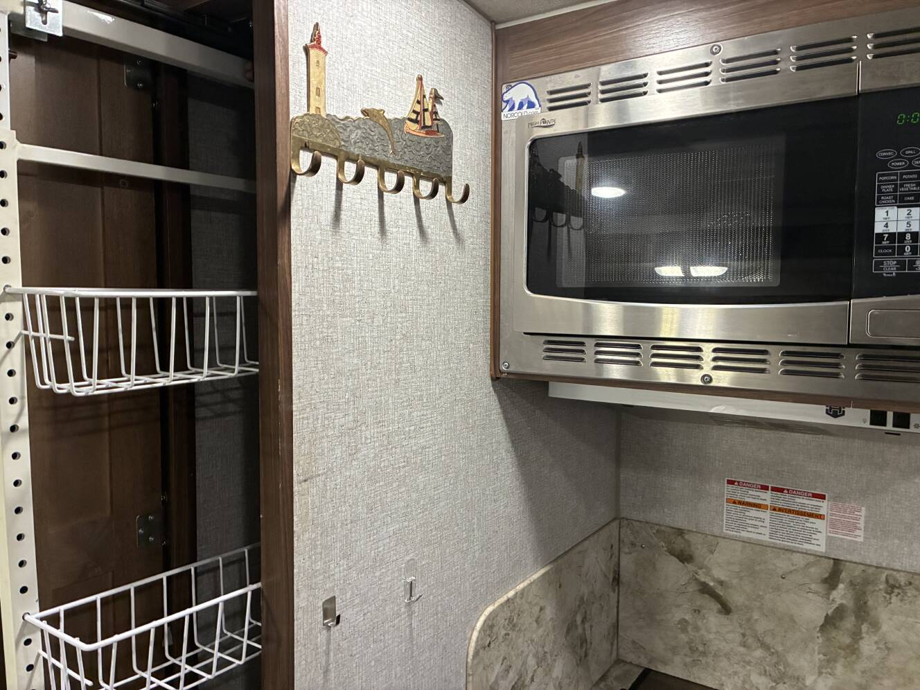 A photo of this 2022 Northwood Mfg ARCTIC FOX 811