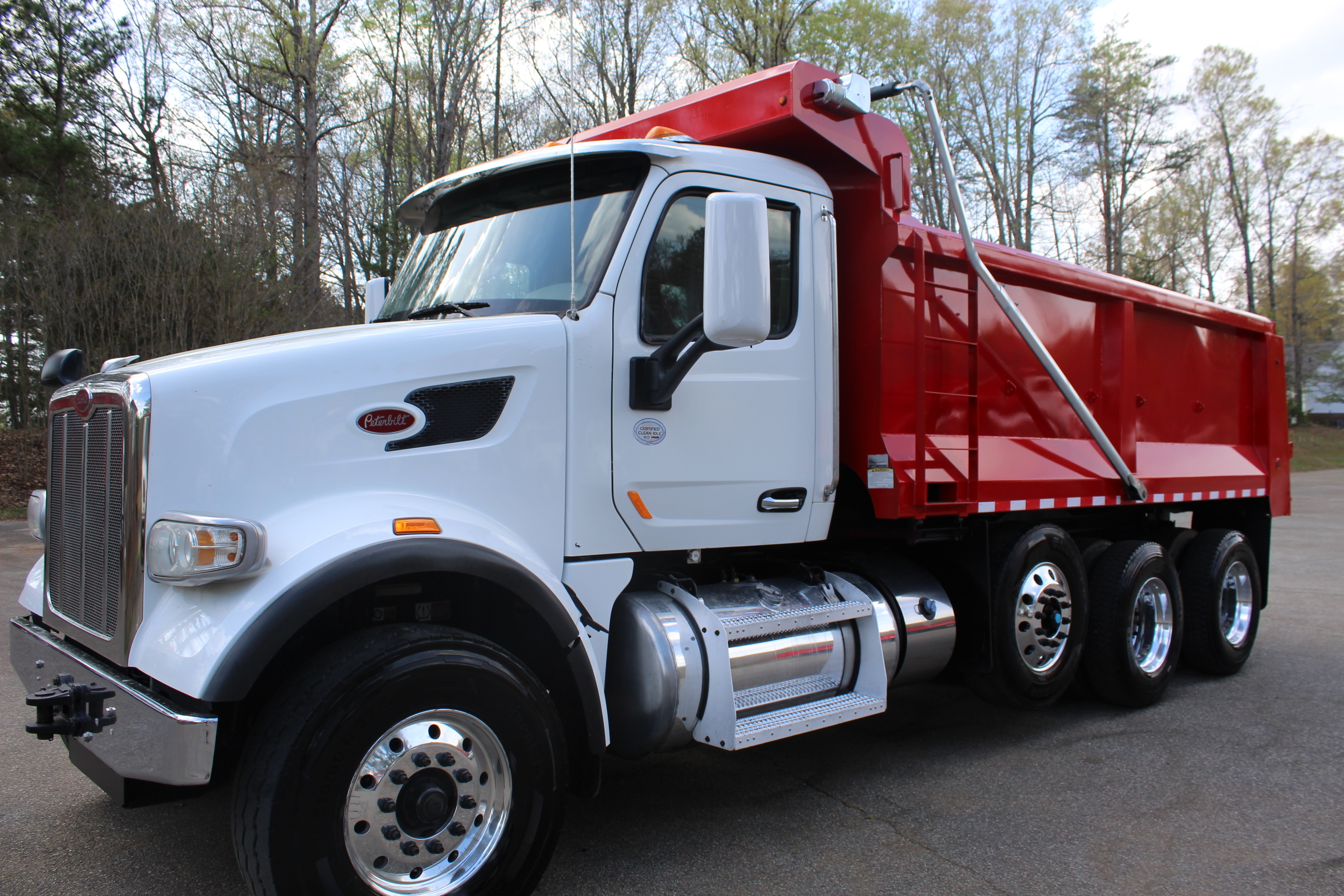 2020 PETERBILT 567 in Mc Leansville, NC
