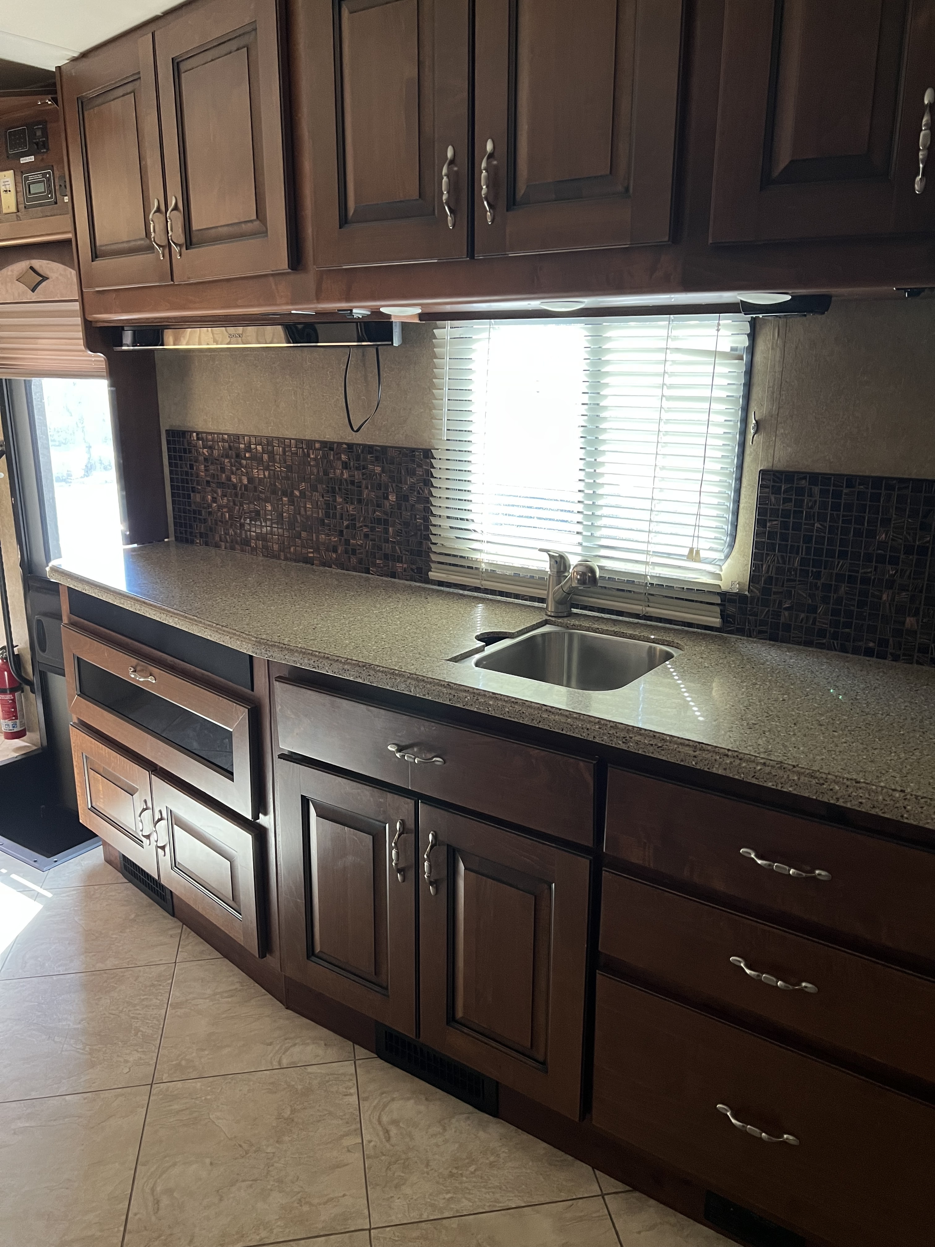 2013 Fleetwood EXCURSION 33A in peoria AZ