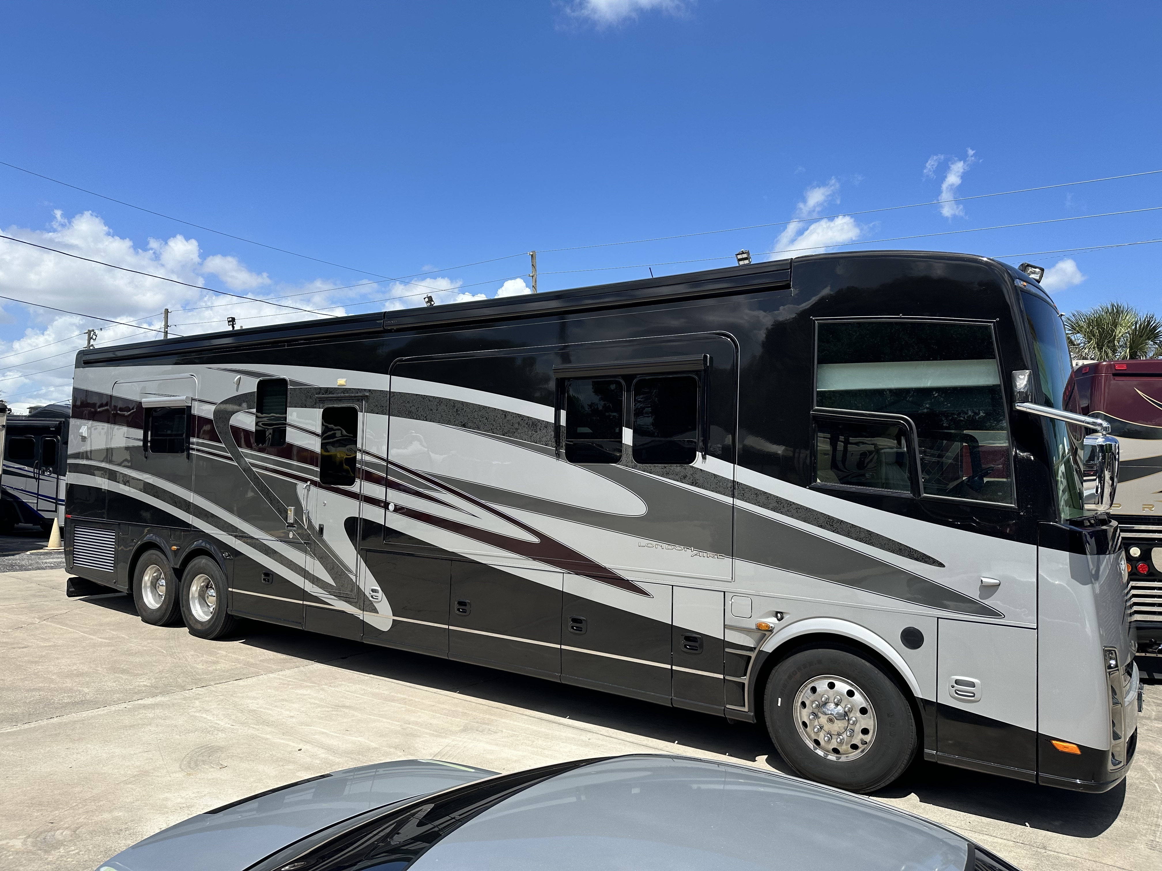 Used 2008 Newmar London Aire 4545 For Sale in Lake Wales, FL