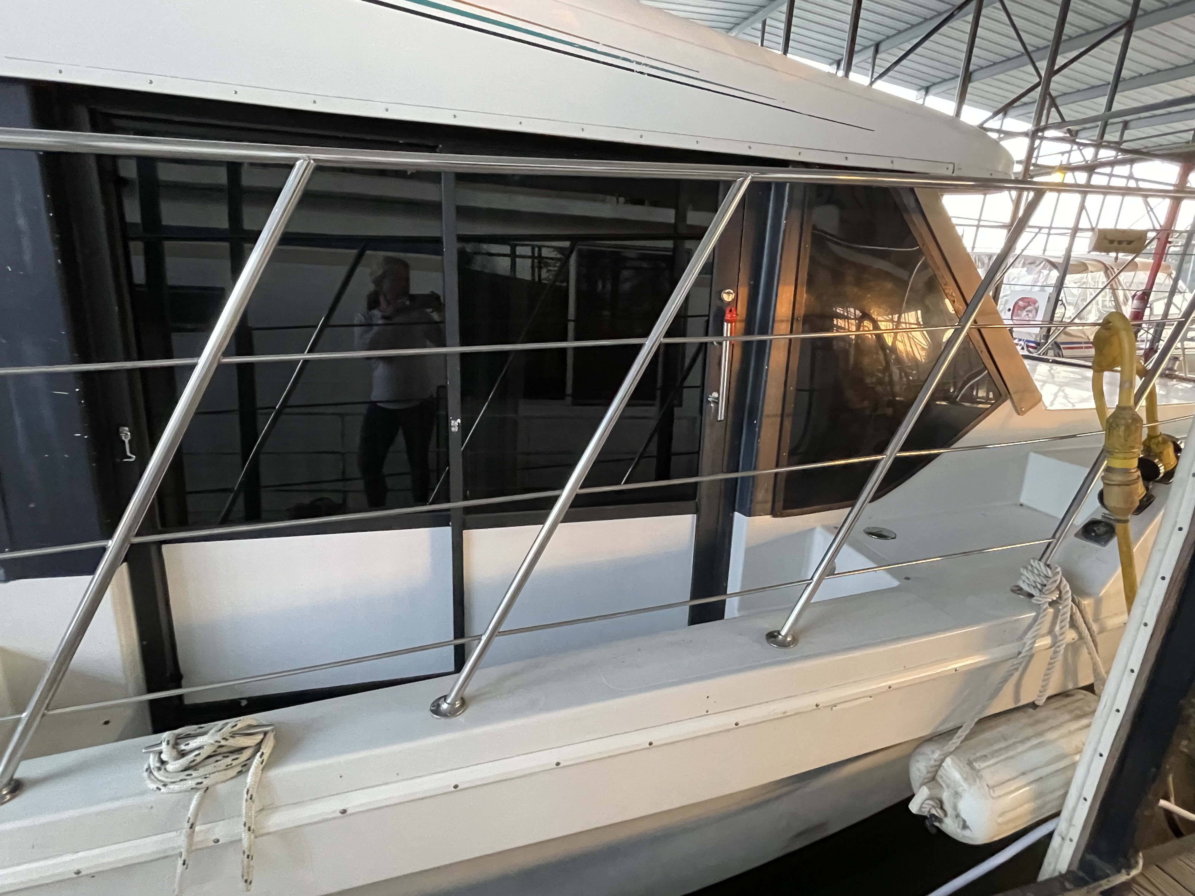 1997 Bluewater Yachts CUSTOM in holly MI