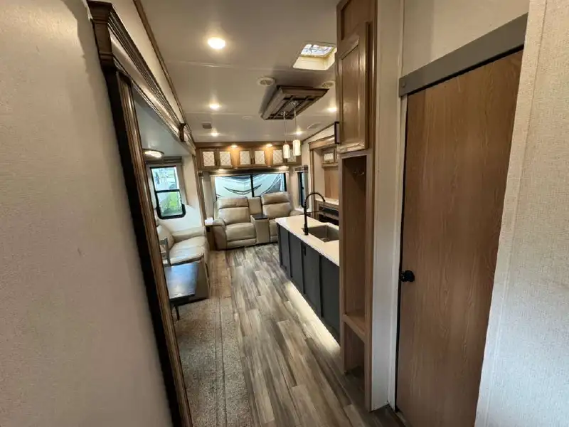 2022 PRIME TIME SANIBEL 3902WB