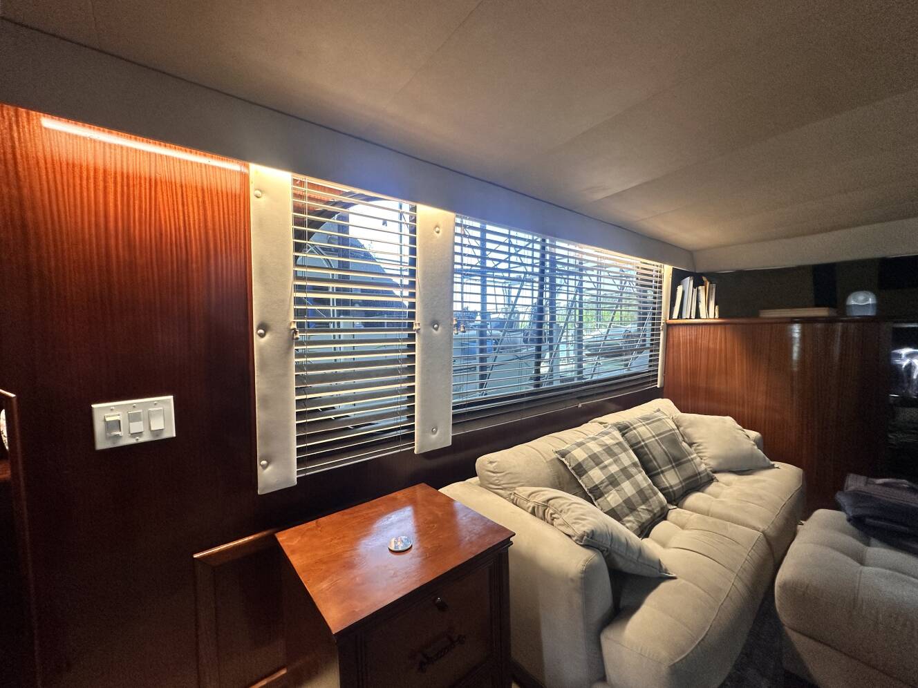 A photo of this 1997 Bluewater Yachts CUSTOM