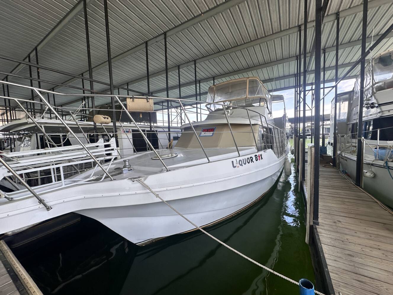 A photo of this 1997 Bluewater Yachts CUSTOM