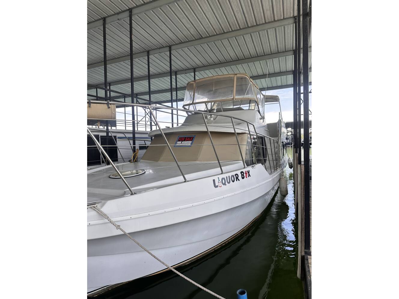 A photo of this 1997 Bluewater Yachts CUSTOM