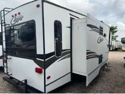 2015 KEYSTONE COUGAR 29RLI