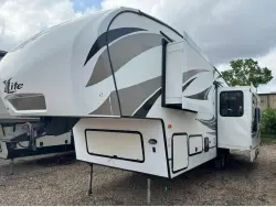 2015 KEYSTONE COUGAR 29RLI