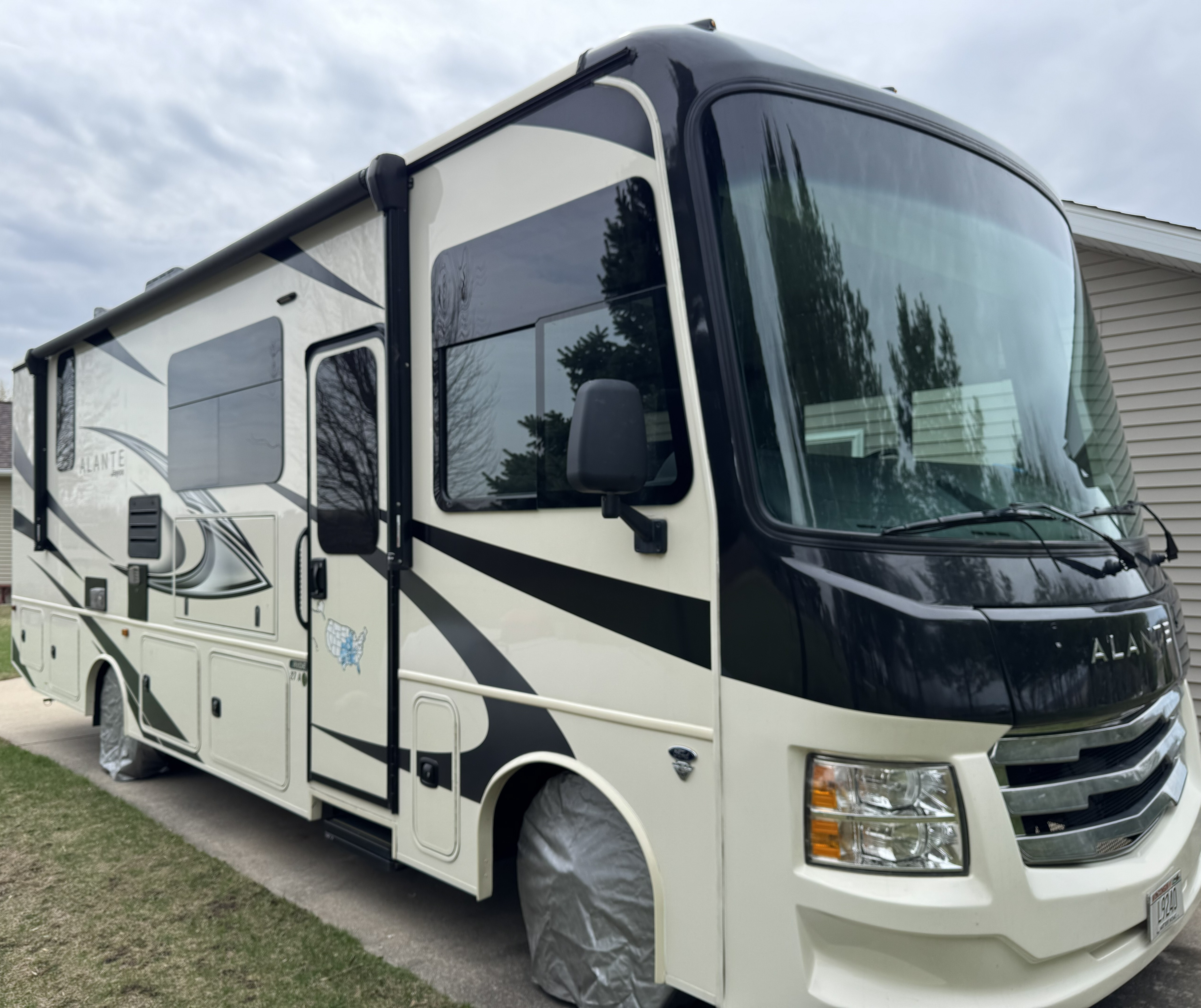 Used Class A RVs - Class A Motorhomes For Sale Near 53946 - RV Trader